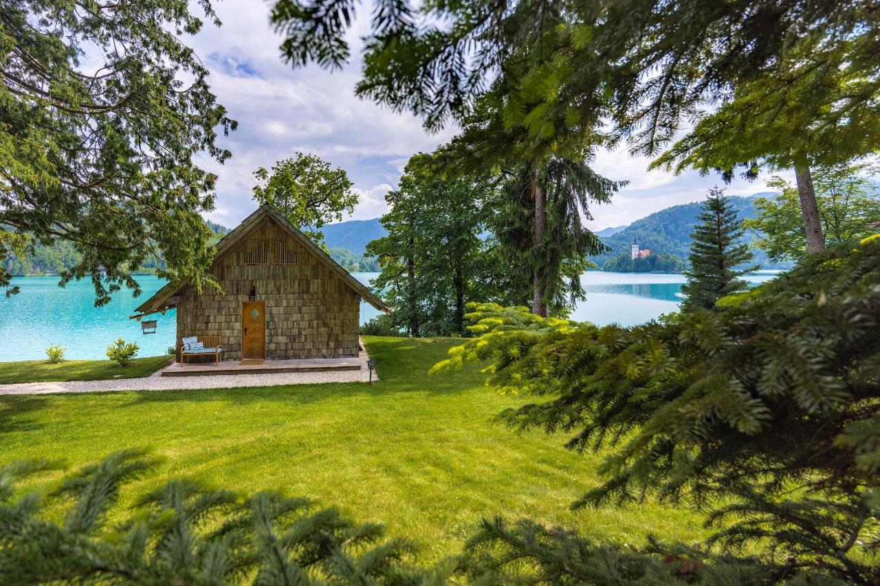 Private Beach House On Lake Блед Экстерьер фото