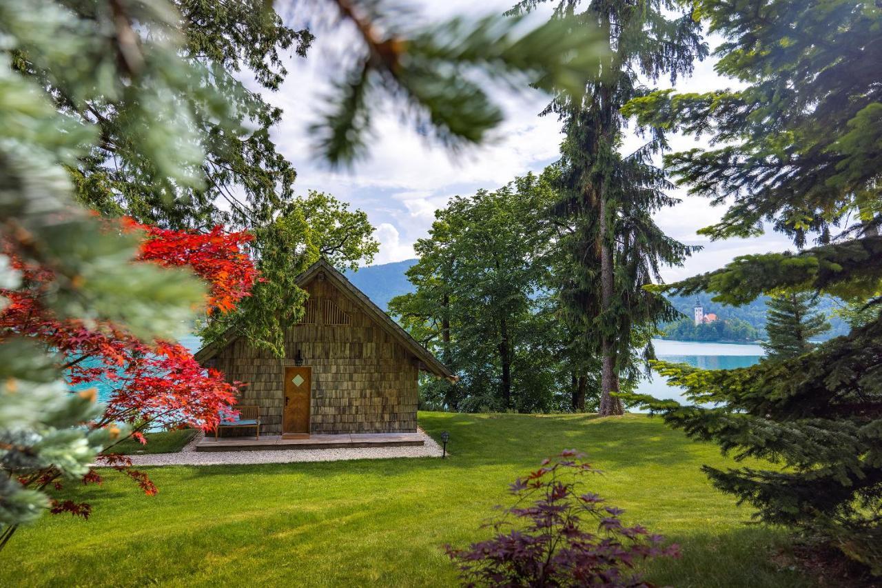 Private Beach House On Lake Блед Экстерьер фото